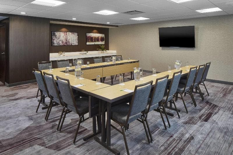 Courtyard Albany Thruway main