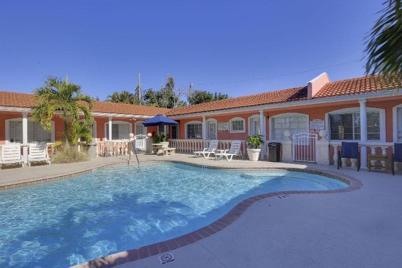 Blind Pass Resort 4