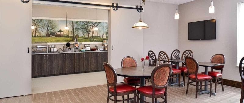 Appotomattox Inn And Suites 4