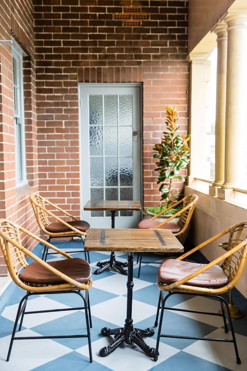 The Bridgeview Hotel 5