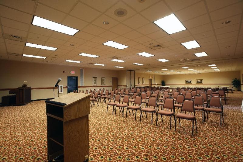 Boarders Inn & Suites photo 1