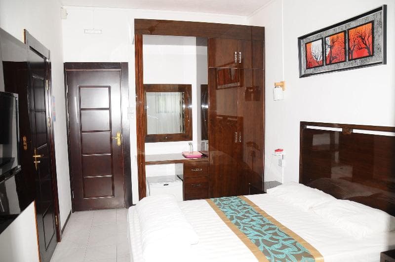Le Flamboyant Hotel 4