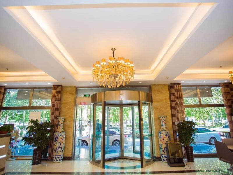 GreenTree Inn Binzhou Huangheshilu Express Hotel 4