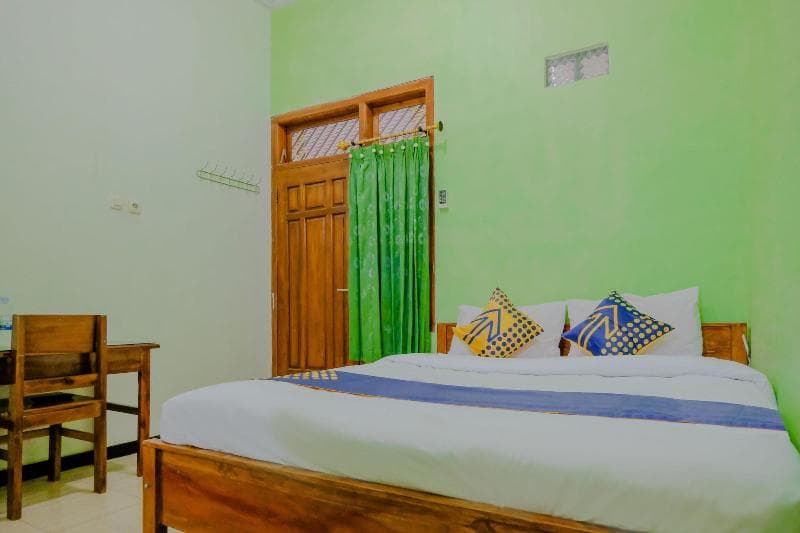 Spot On 1759 Family Residence 1