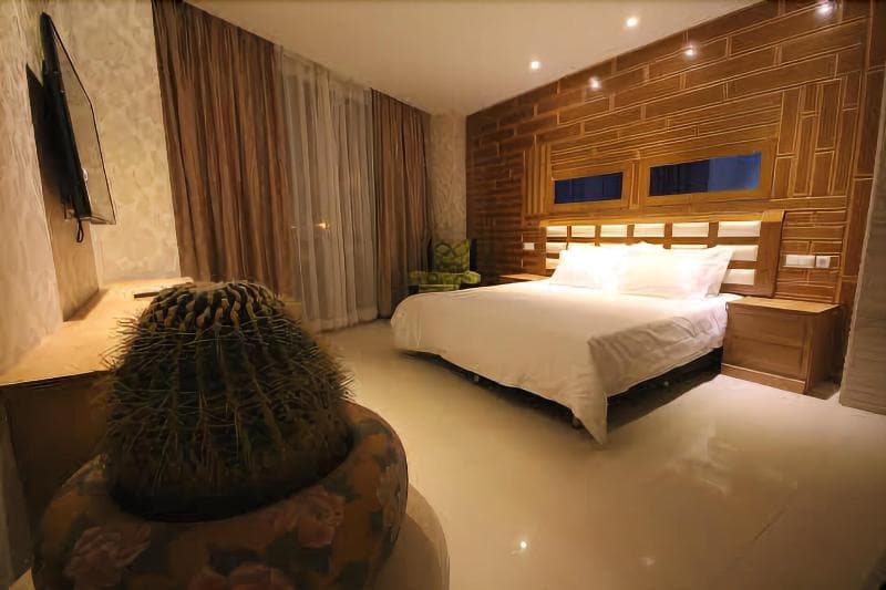 Hotel Menoir Dorsett (Adults Only) 5