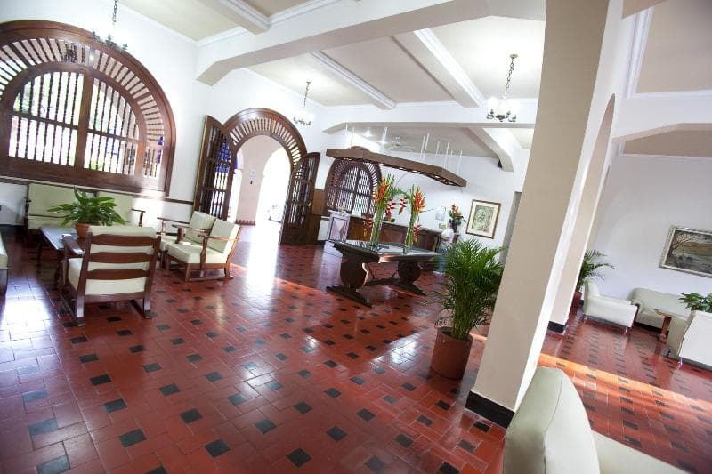 Hotel Guadalajara Buga 5