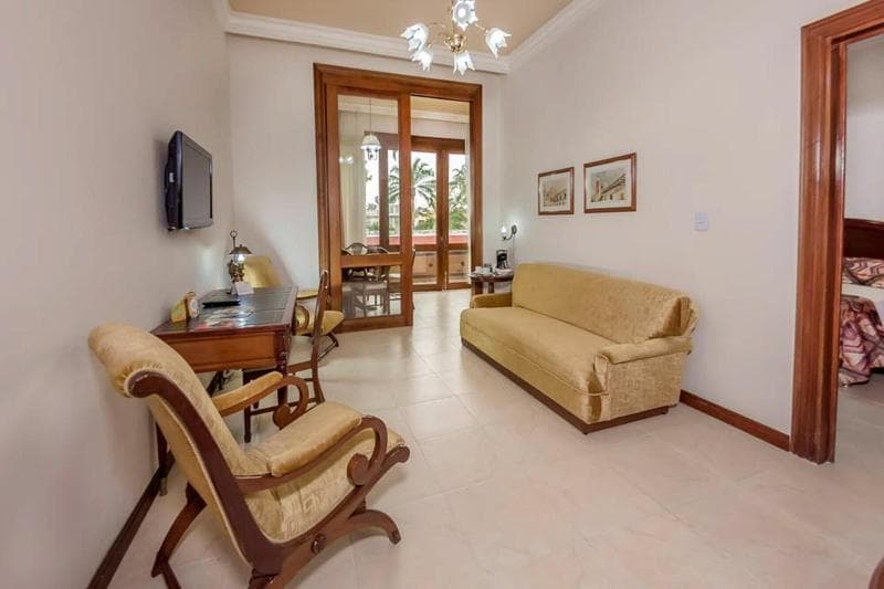 Hotel Guadalajara Buga 4