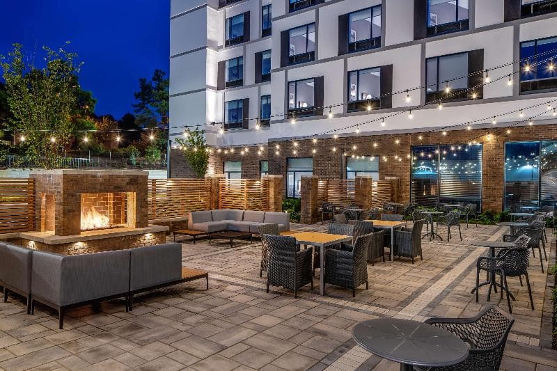Hampton Inn & Suites Raleigh Midtown 2