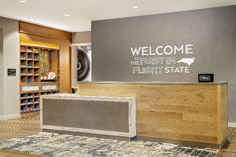 Hampton Inn & Suites Raleigh Midtown 5