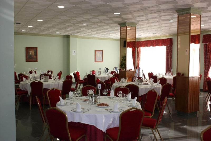 Hotel Ciudad Pozo Alcón main