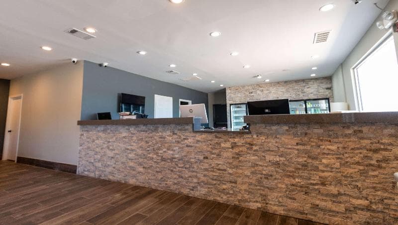 Magnuson Extended Stay and Suites Airport Hotel 3