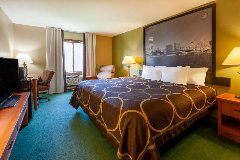 Super 8 By Wyndham Berlin 2