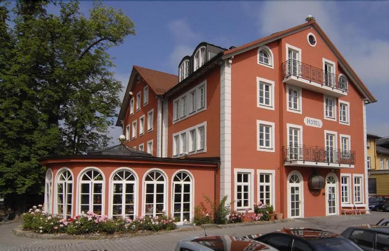 Hotel Königin Olga 5