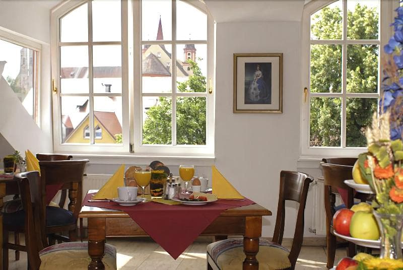 Hotel Königin Olga 2