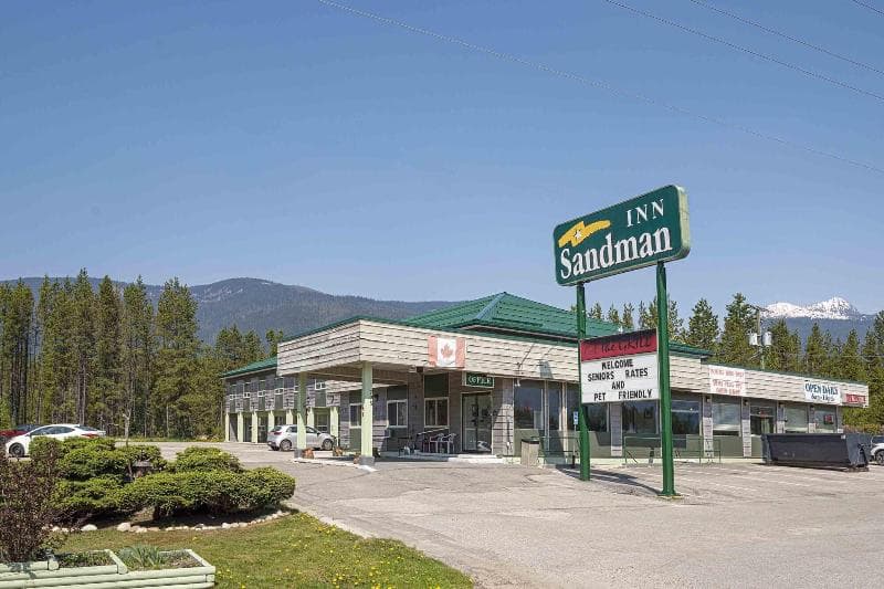Sandman Inn 4