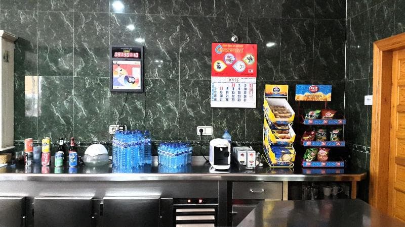 Hostal La Casa De Enfrente 4