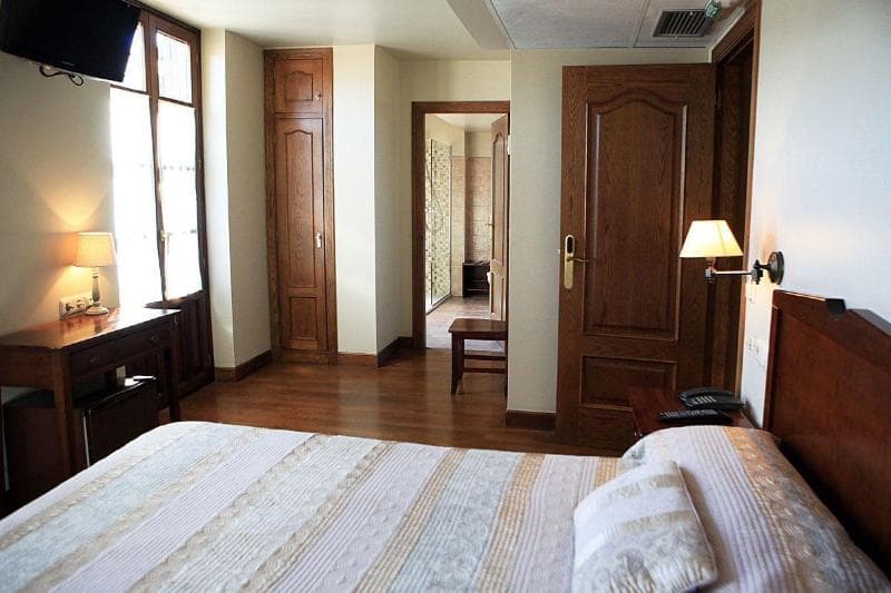 Trinquete Antxitonea Hotel 4