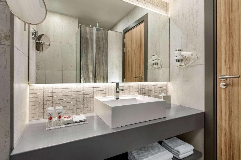 Ramada By Wyndham Ramnicu Valcea photo 1
