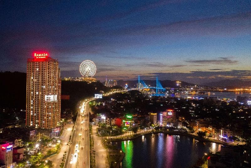 Ramada Hotel & Suites By Wyndham Halong Bay View photo 1