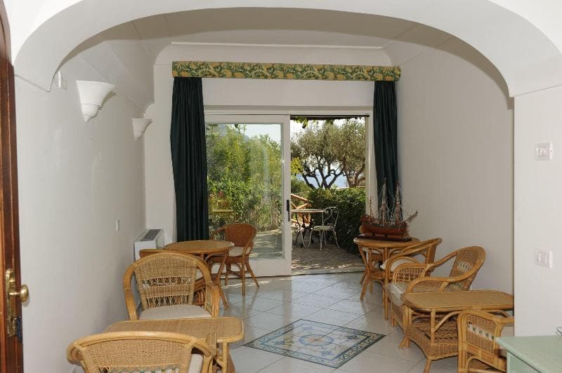 Hotel Dimora Fornillo 3