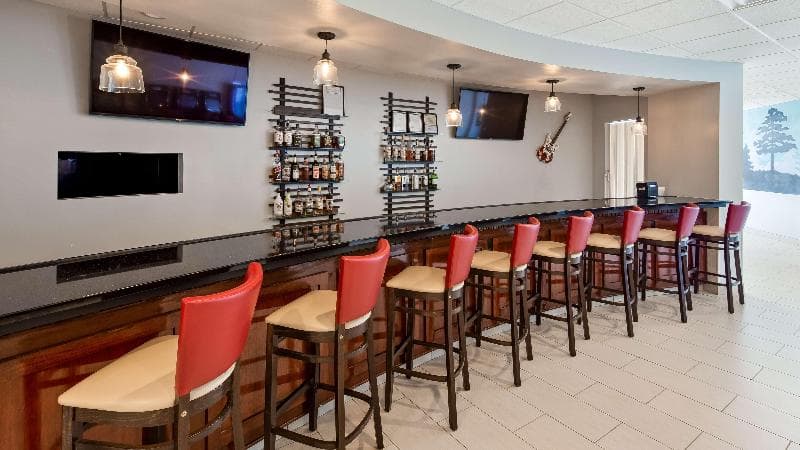 Best Western Plus Wausau Tower Inn 3