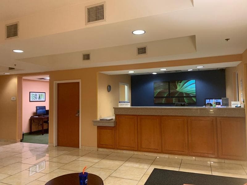 Country Inn & Suites Radisson Fayetteville I-95 Nc 5