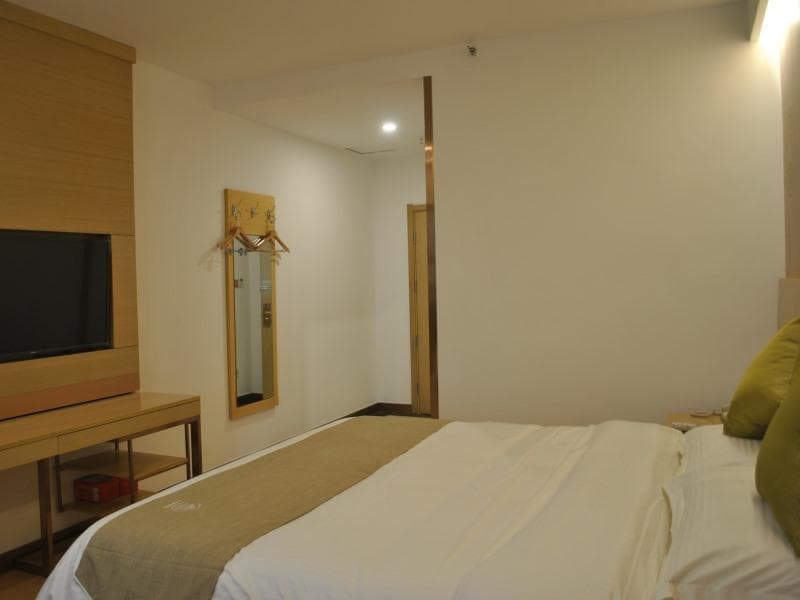 Greentree Heze Changcheng Road Tianhua E-Commerce 3
