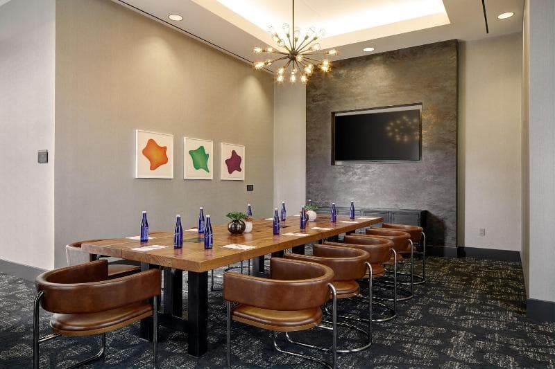 Archer Hotel Burlington photo 1