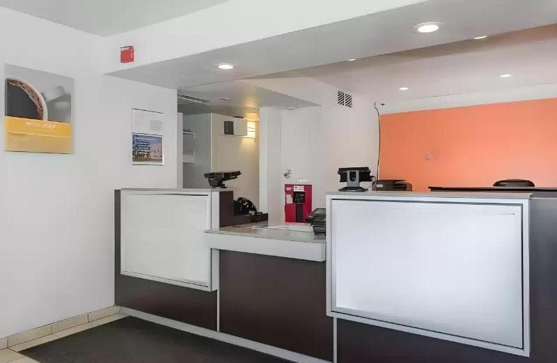 Motel 6 Turlock 4