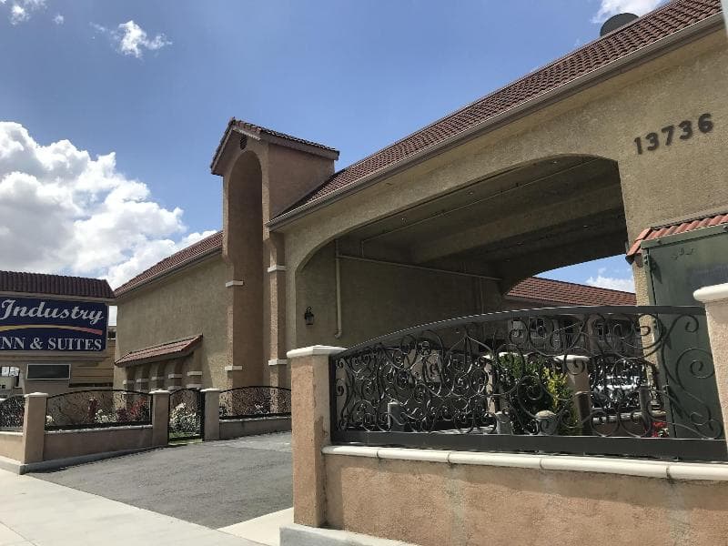 Industry Inn & Suites 5