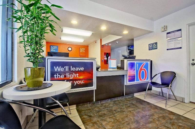 Motel 6 Dania Beach 3