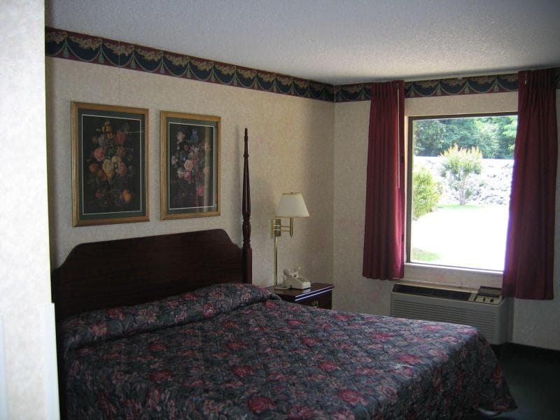 Americas Best Value Inn & Suites Sheridan 4