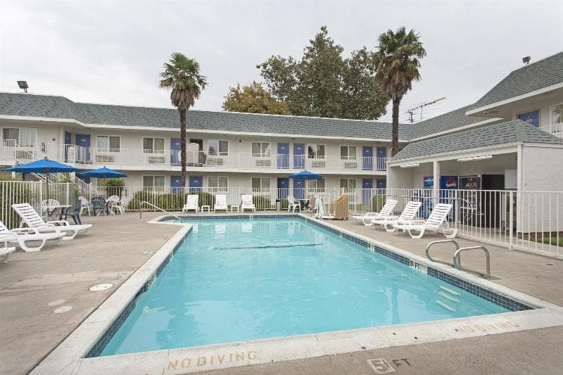 Motel 6 Sacramento Central 5