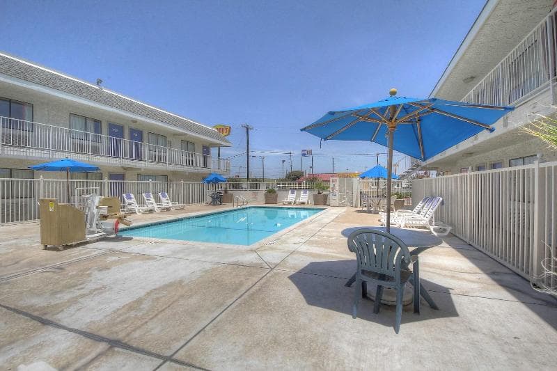 Motel 6 San Antonio Ft Sam Houston 1
