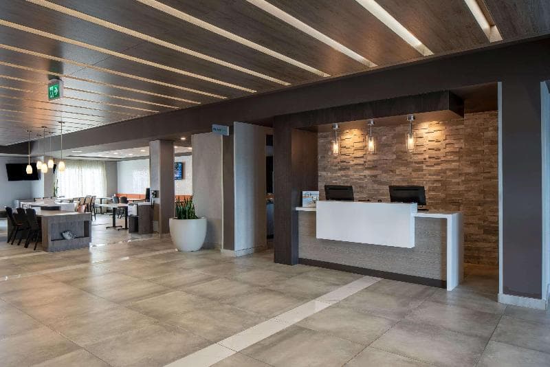 Wingate by Wyndham Kanata West Ottawa 4