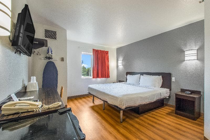 Americas Best Value Inn Knoxville East 1