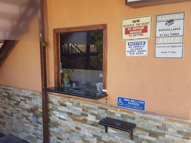 Travel Inn Motel photo 1