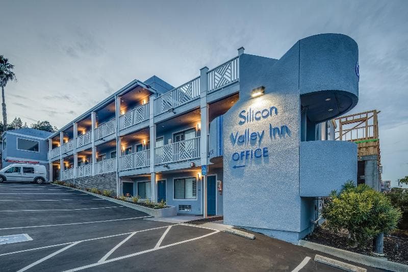 Silicon Valley Inn 4