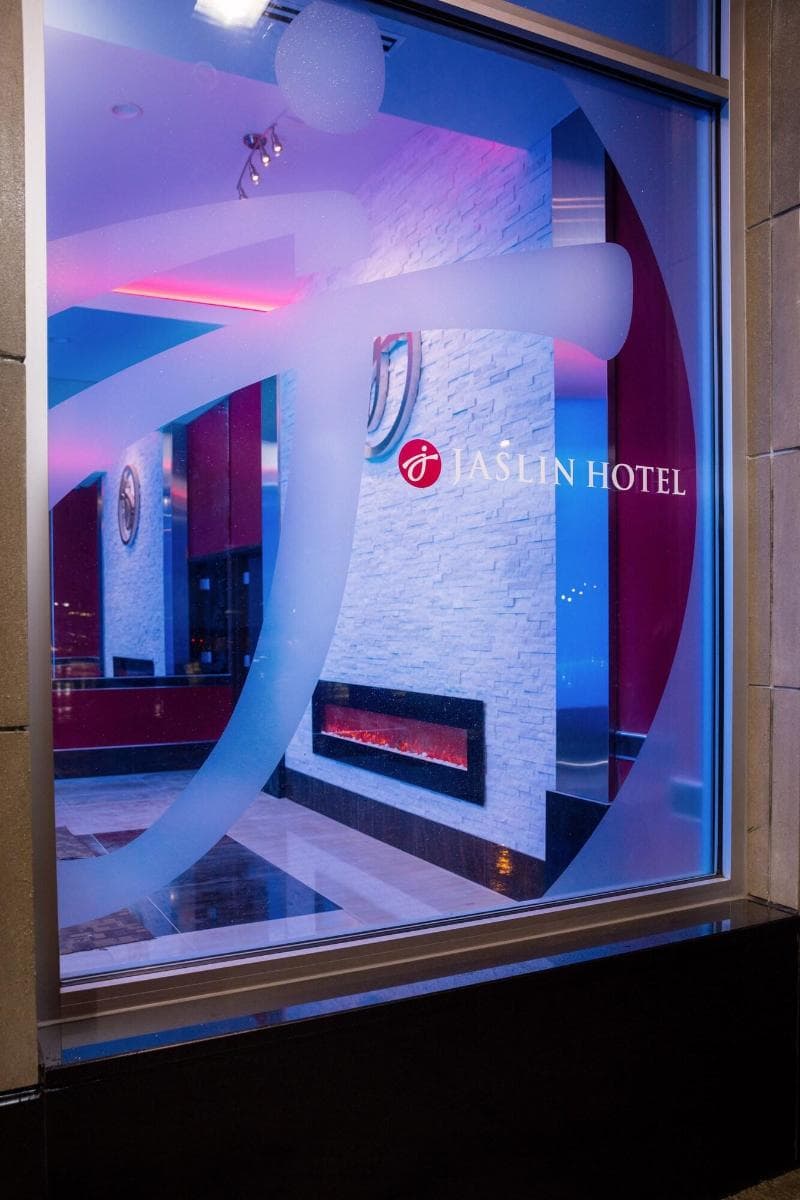 Jaslin Hotel 3