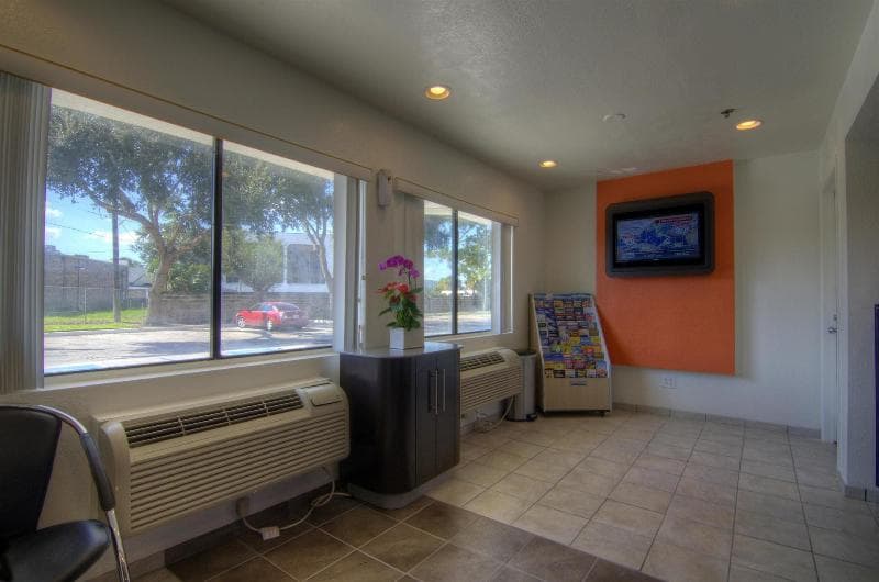 Motel 6 Orlando Winter Park 2