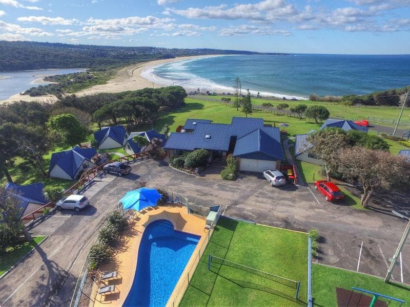 Beach Cabins Merimbula main