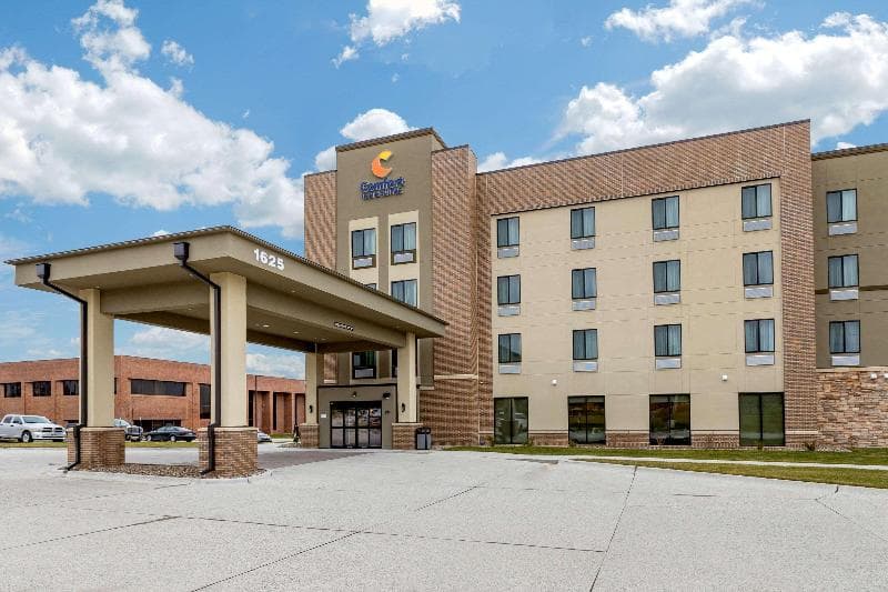 Comfort Inn & Suites West Des Moines 2