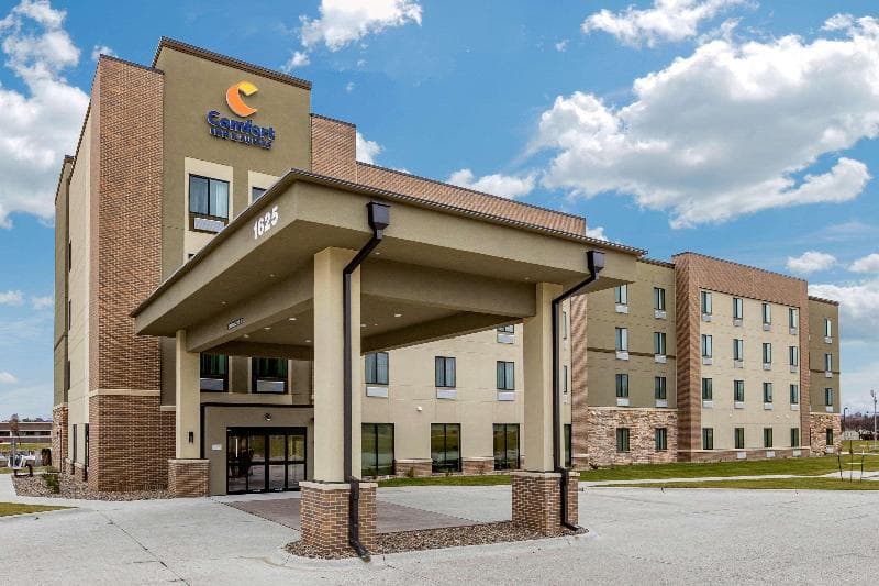Comfort Inn & Suites West Des Moines 3