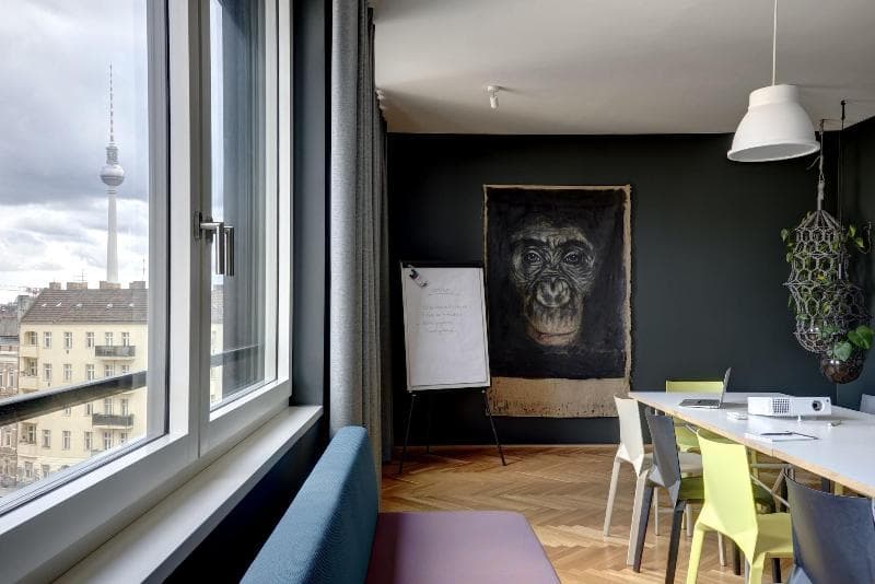 The Circus Apartments 5