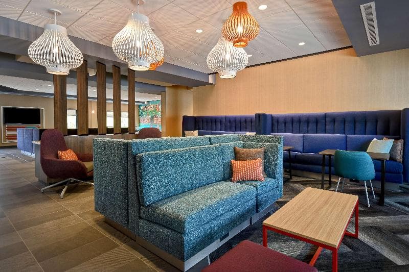 Tru by Hilton Manchester Downtown 4