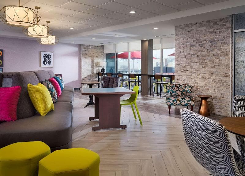 Home2 Suites by Hilton Jackson Pearl 4