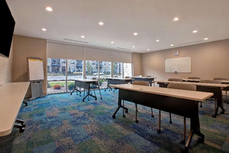 Home2 Suites by Hilton Carmel Indianapolis photo 1
