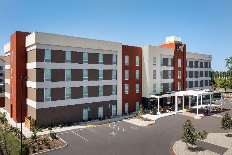 Home2 Suites by Hilton Clovis Fresno Airport 2