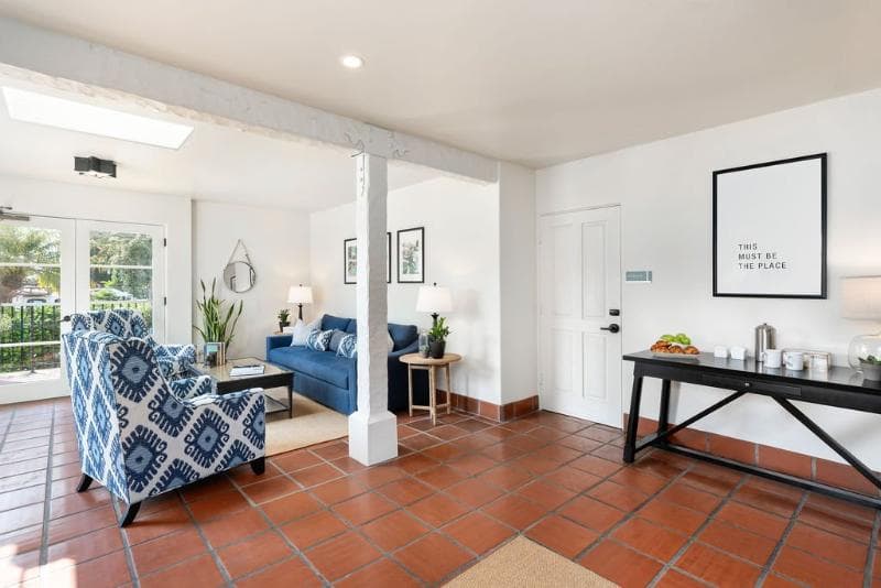 Mason Beach Inn photo 1