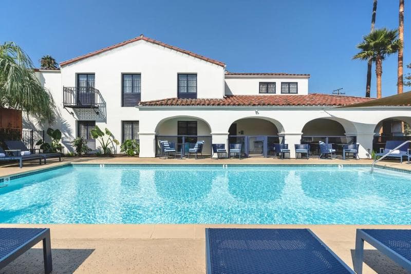 Mason Beach Inn 4